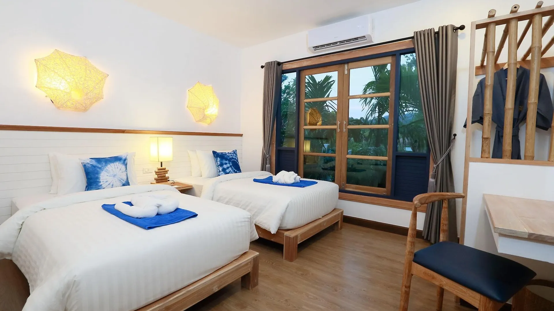 Lanta Casa Blanca Hotel Ko Lanta 4*,  Thaiföld